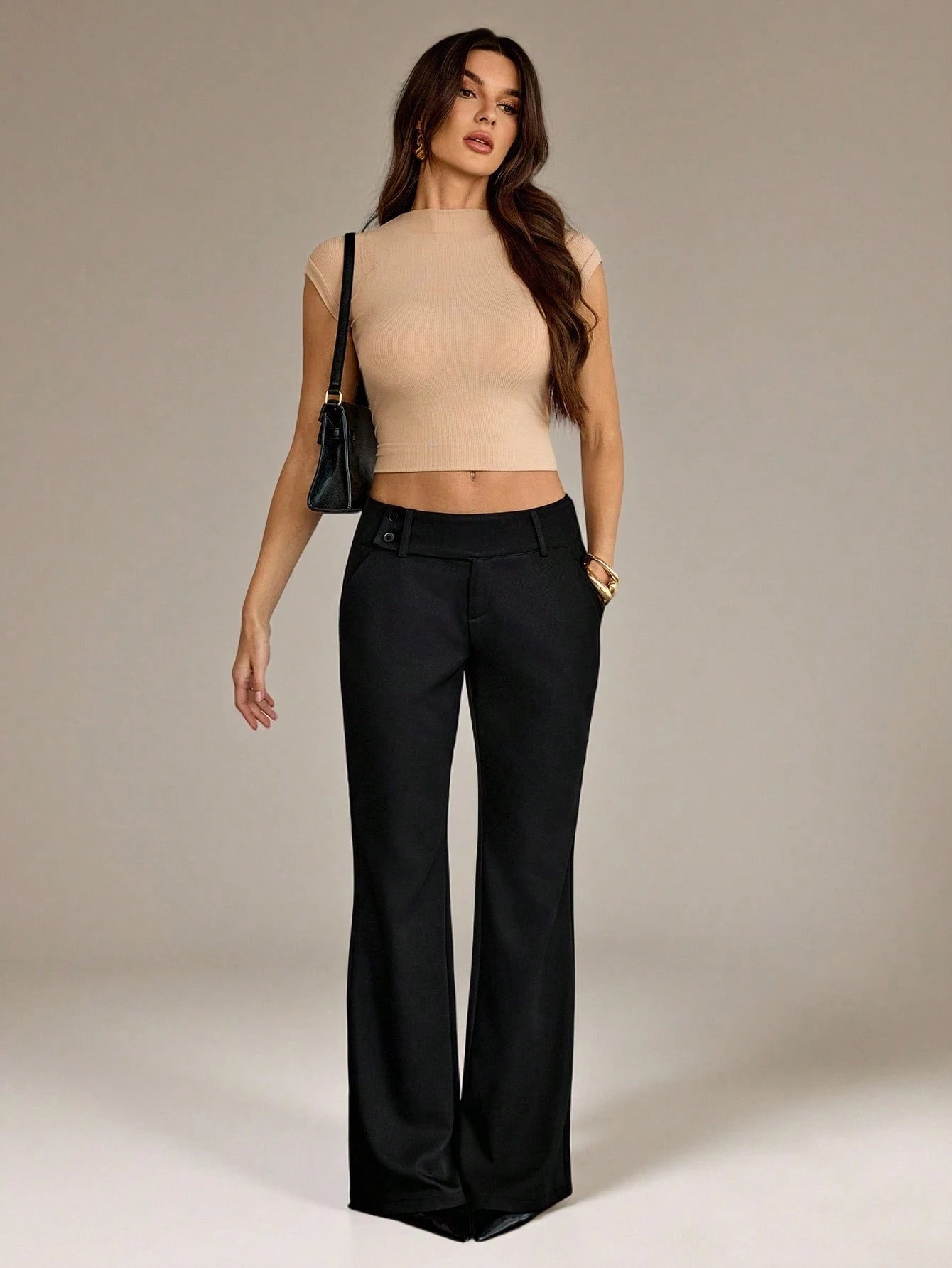Lunessa Tailored Pants – Lässige Eleganz bei jedem Schritt