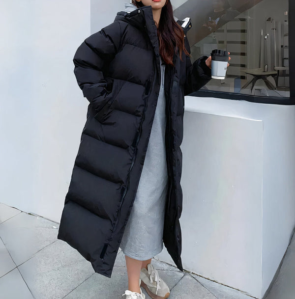 Isabella – Women’s Long Windproof Winter Jacket with Hood & Warm Lining